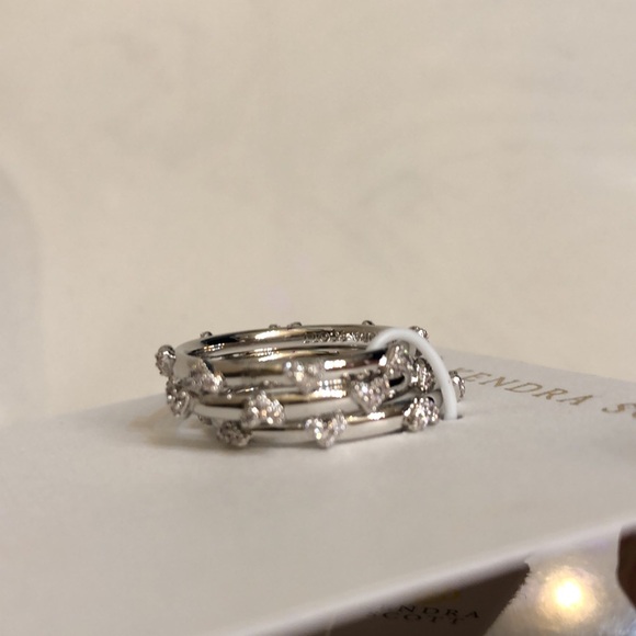 Kendra Scott Silver Tone Haven Heart 3PC Stackable Ring Set Size 7 Crystal NWT - Picture 15 of 16